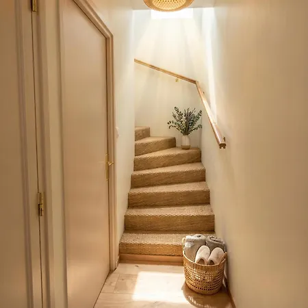10-14 Guests - 180m2 - Private Forest - Cdg 7min - 20min *